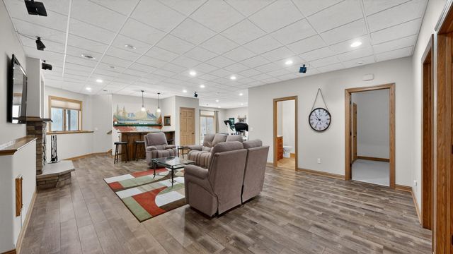 6302 20th Avenue SE, Rochester, MN 55904