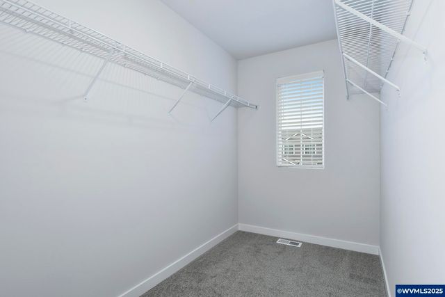 1122 Parkside Av, Woodburn, OR 97071