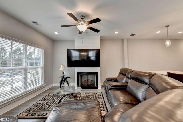 1714 SW Prospect Way, Conyers, GA 30094