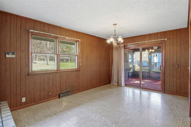 2824 Seymour Road, Eau Claire, WI 54703