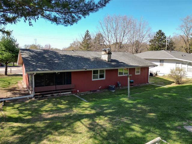 2824 Seymour Road, Eau Claire, WI 54703