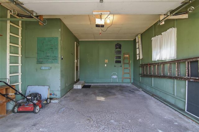 2824 Seymour Road, Eau Claire, WI 54703