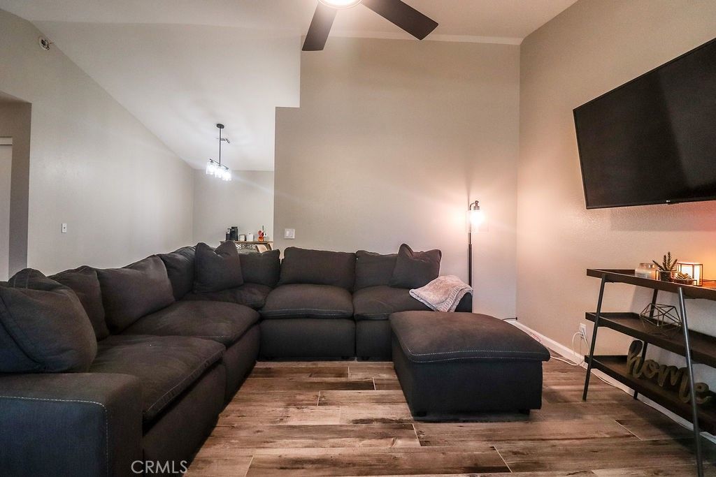 Image 5 of property listing at 1330 Santa Fe Circle, Needles, CA 92363