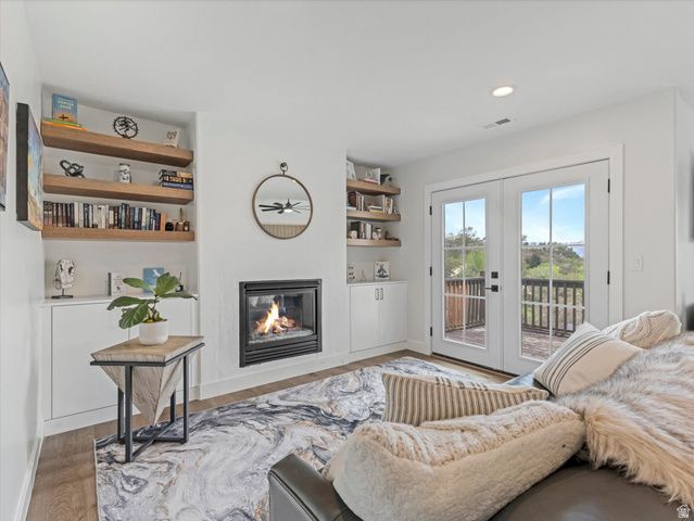 99 LONE HOLLOW, Sandy, UT 84092