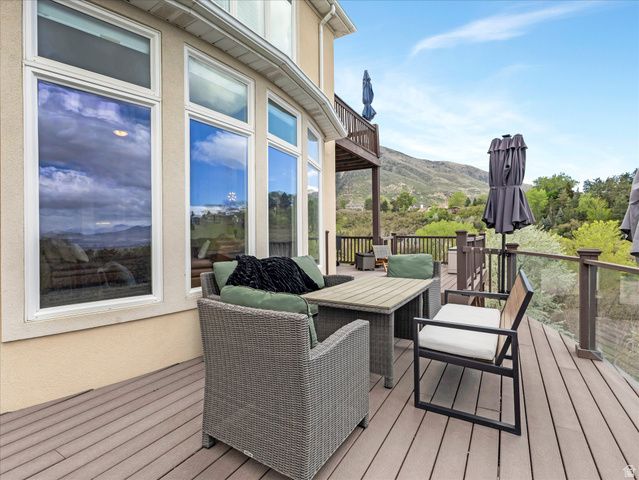 99 LONE HOLLOW, Sandy, UT 84092