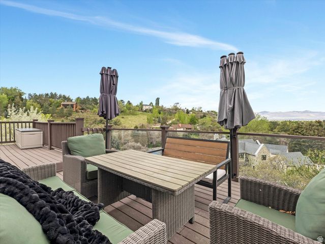 99 LONE HOLLOW, Sandy, UT 84092