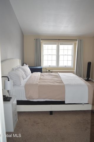 23 Ponderosa Drive, Halfmoon, NY 12065