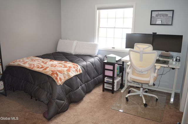 23 Ponderosa Drive, Halfmoon, NY 12065