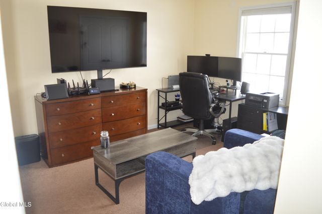 23 Ponderosa Drive, Halfmoon, NY 12065