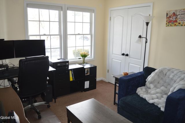 23 Ponderosa Drive, Halfmoon, NY 12065