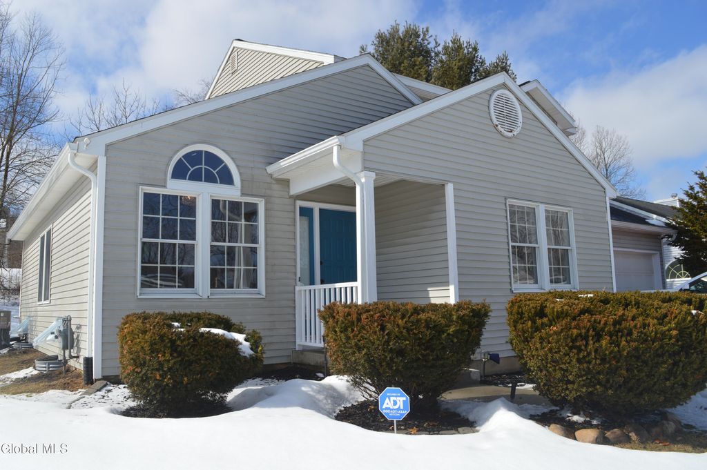 23 Ponderosa Drive, Halfmoon, NY 12065