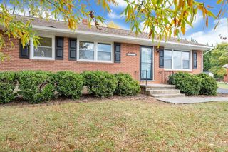 5337 Green Meadow RD, Roanoke, VA 24018