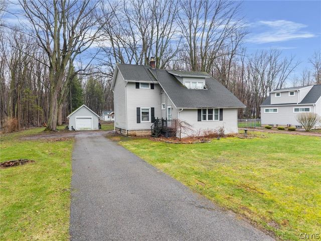 191 Straub Road, Greece, NY 14626