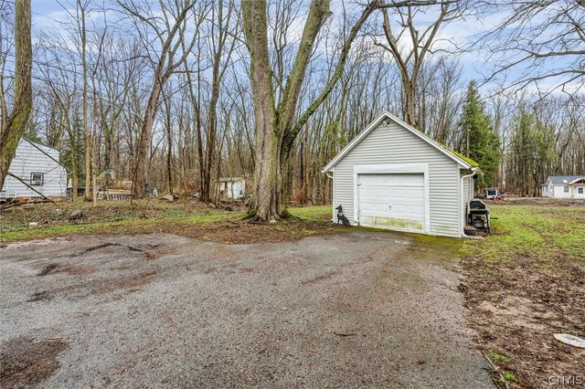 191 Straub Road, Greece, NY 14626
