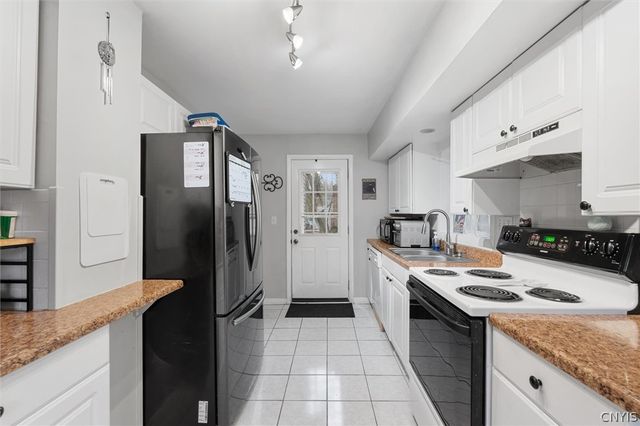 191 Straub Road, Greece, NY 14626
