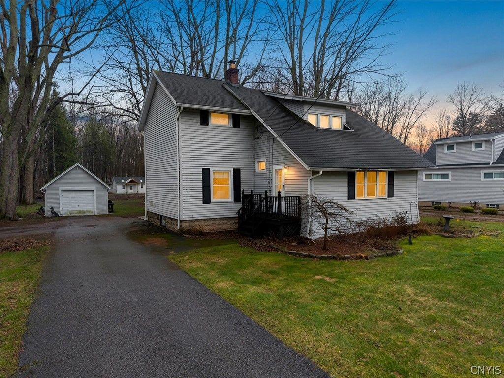 191 Straub Road, Greece, NY 14626