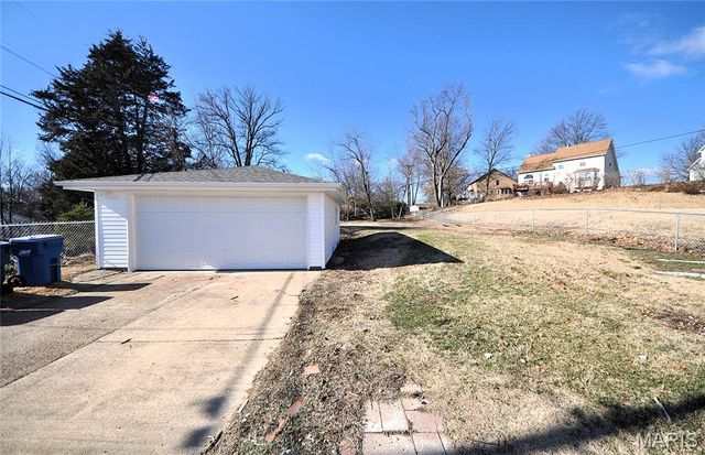 3309 Marmary Lane, St Ann, MO 63074