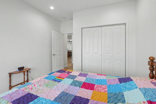 503 Vintage Lane, Pella, IA 50219