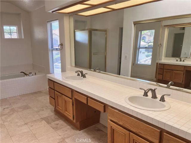 6609 E Pinnacle Pointe, Orange, CA 92869