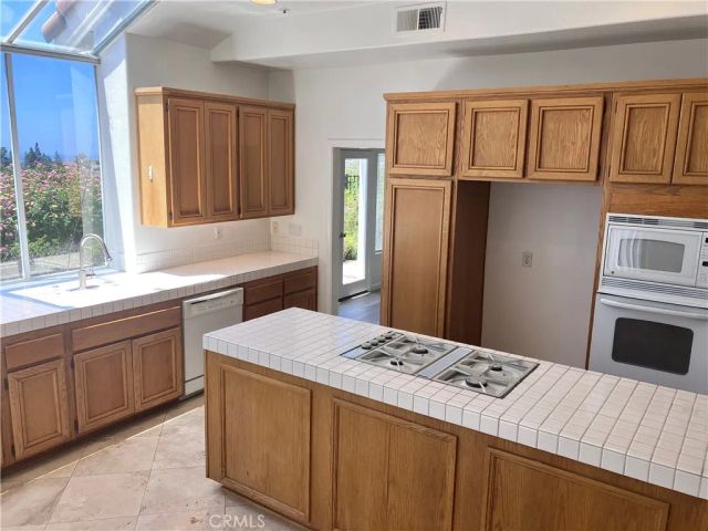6609 E Pinnacle Pointe, Orange, CA 92869