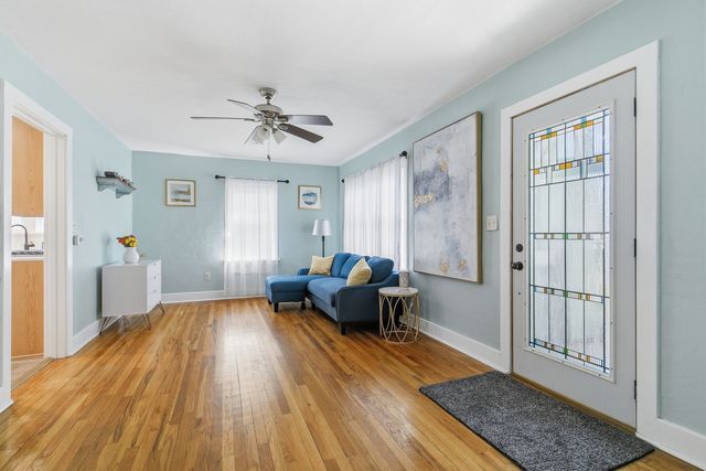 2218 W Lombard Street, Davenport, IA 52806