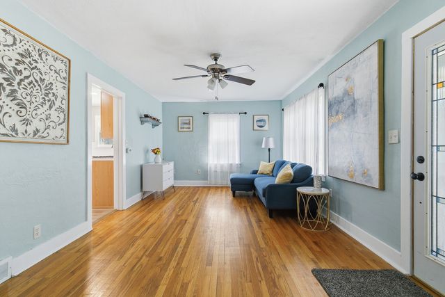 2218 W Lombard Street, Davenport, IA 52806