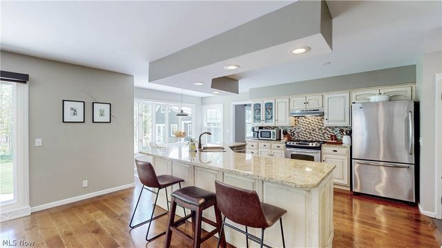 7955 Deerbrook Drive, Novelty, OH 44072