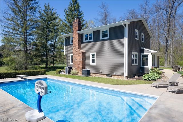 7955 Deerbrook Drive, Novelty, OH 44072