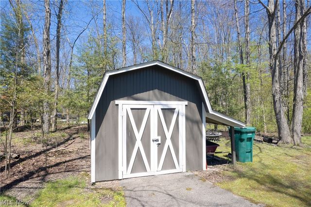 7955 Deerbrook Drive, Novelty, OH 44072