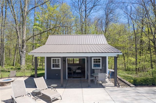 7955 Deerbrook Drive, Novelty, OH 44072