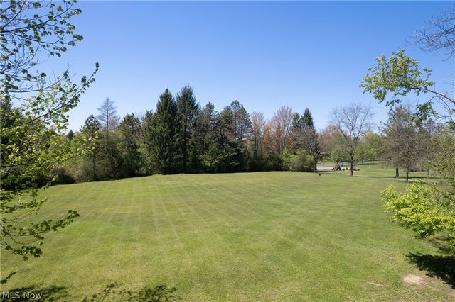 7955 Deerbrook Drive, Novelty, OH 44072