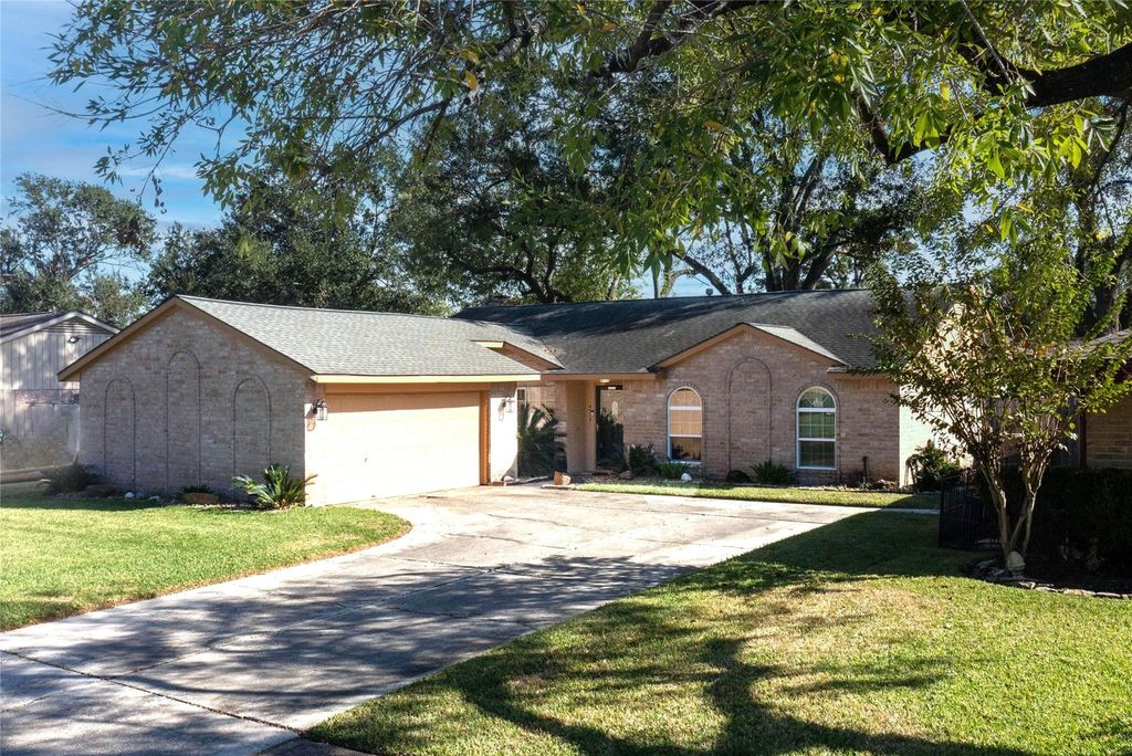 4715 Cypressdale Drive, Spring, TX 77388