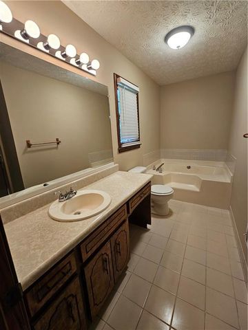 85 Sunnybrook Drive, Mcdonough, GA 30253