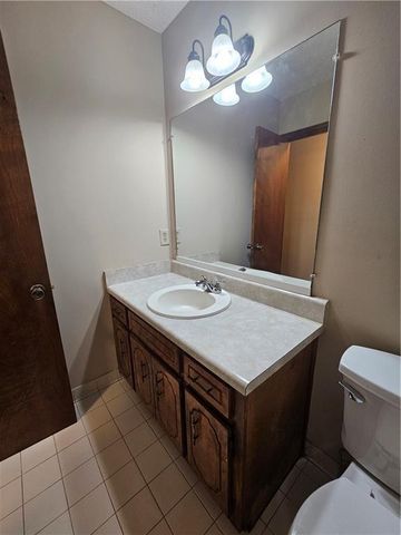 85 Sunnybrook Drive, Mcdonough, GA 30253