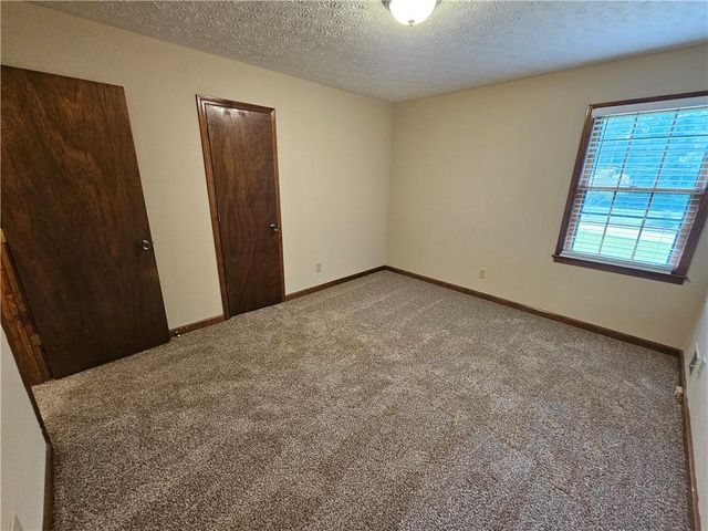 85 Sunnybrook Drive, Mcdonough, GA 30253