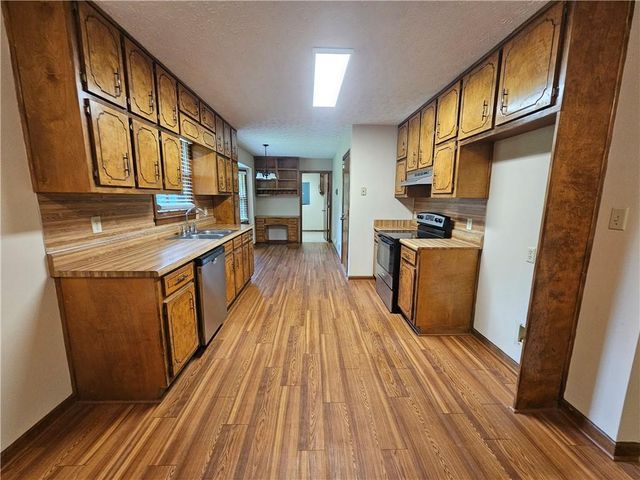85 Sunnybrook Drive, Mcdonough, GA 30253