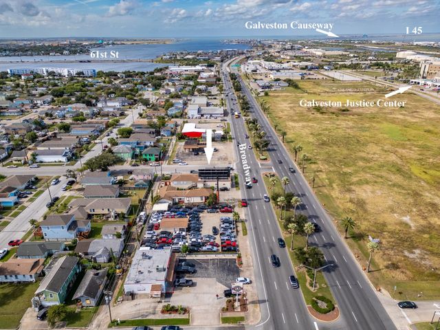 5427 Broadway Street A, Galveston, TX 77551