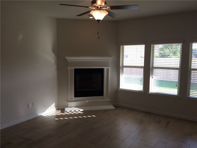 104 Morning Star Lane, Waxahachie, TX 75165