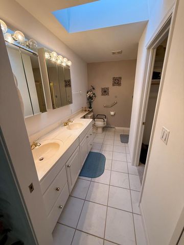 18 Ridgewood COURT, Fond Du Lac, WI 54937