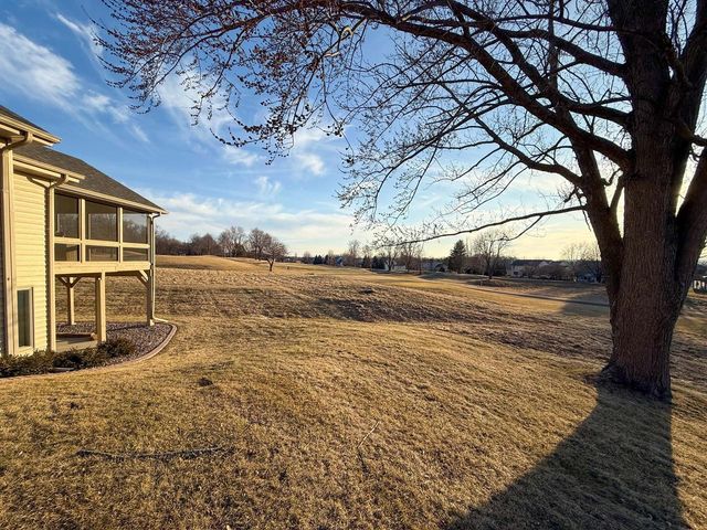 18 Ridgewood COURT, Fond Du Lac, WI 54937