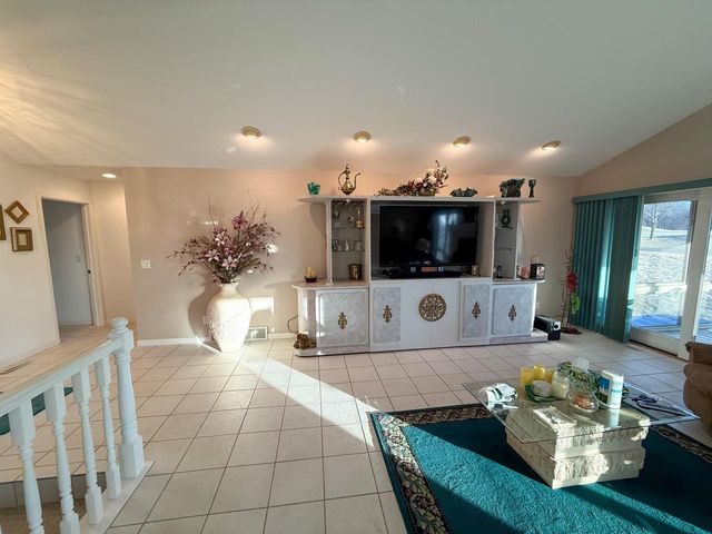 18 Ridgewood COURT, Fond Du Lac, WI 54937