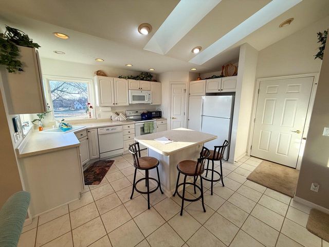 18 Ridgewood COURT, Fond Du Lac, WI 54937