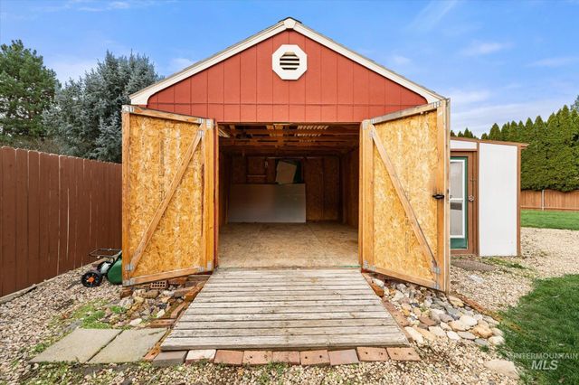 2757 S Goshen Way, Boise, ID 83709