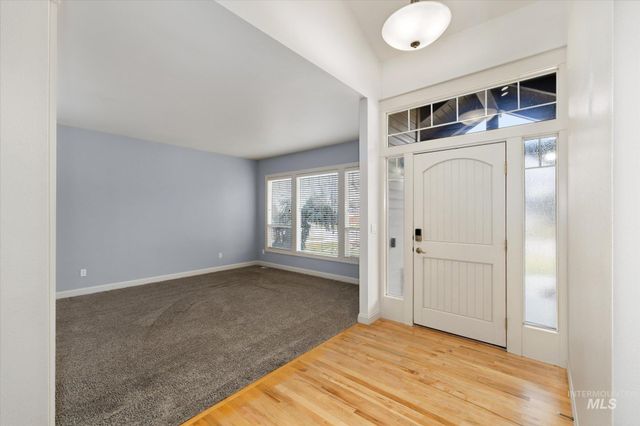 2757 S Goshen Way, Boise, ID 83709