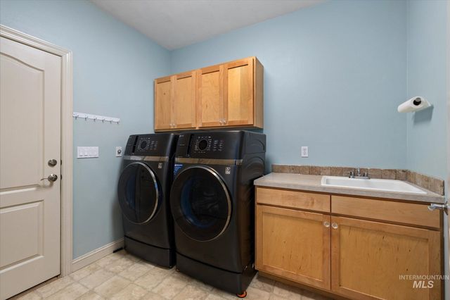 2757 S Goshen Way, Boise, ID 83709