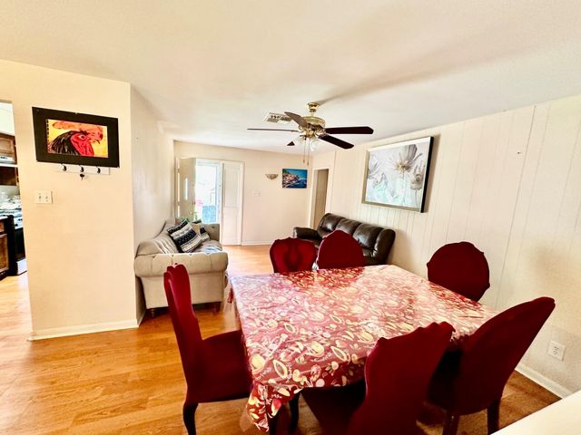 4215 Bayou Vista Drive, Houston, TX 77091