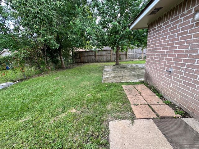 4215 Bayou Vista Drive, Houston, TX 77091