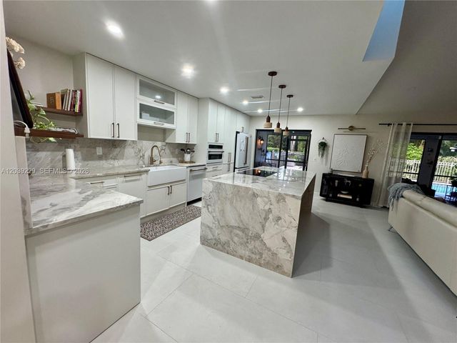 172 Wild Pine Road, Wellington, FL 33414