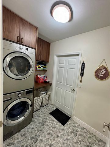 172 Wild Pine Road, Wellington, FL 33414