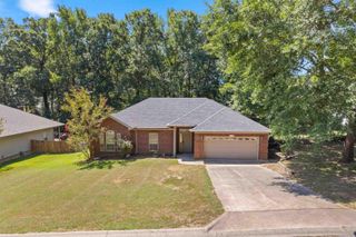 3013 Greenbrier Drive, Benton, AR 72015
